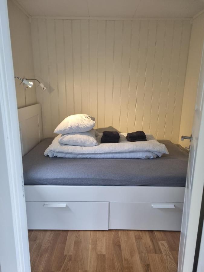 Feriehus Ved Sjoen Tomra Екстериор снимка